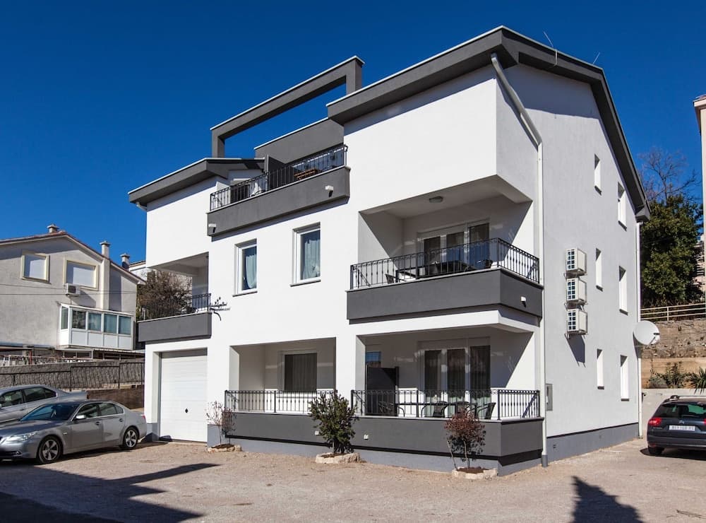 Beachfront Apartments for Relaxing Getaways in Crikvenica