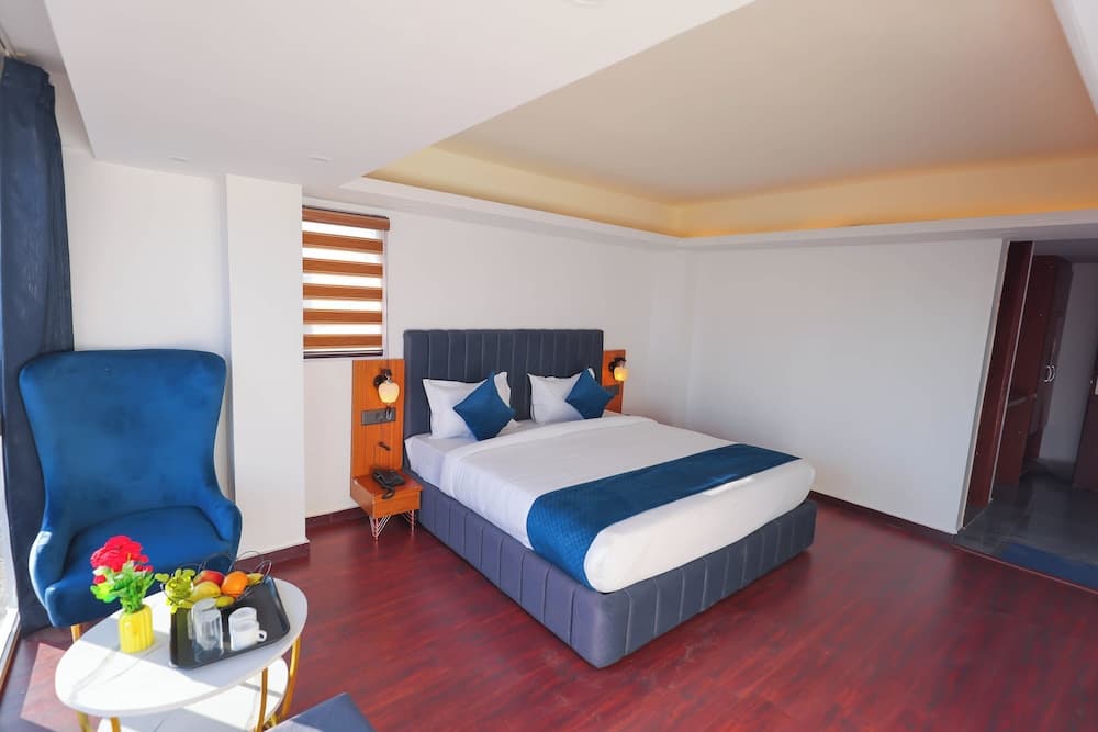Hotel white castle