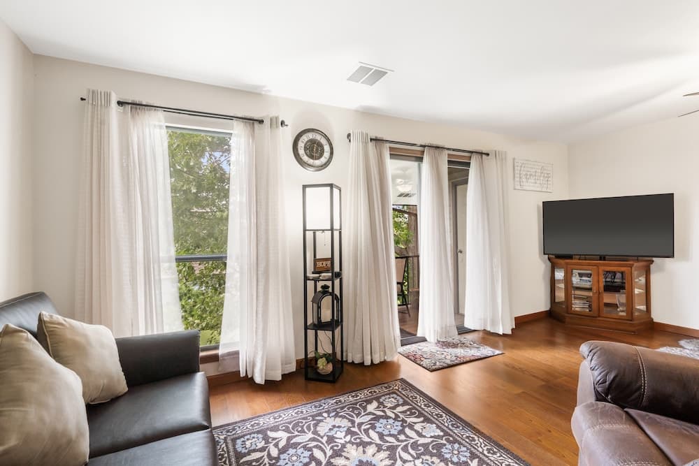 Banta House Retreat at the Pointe