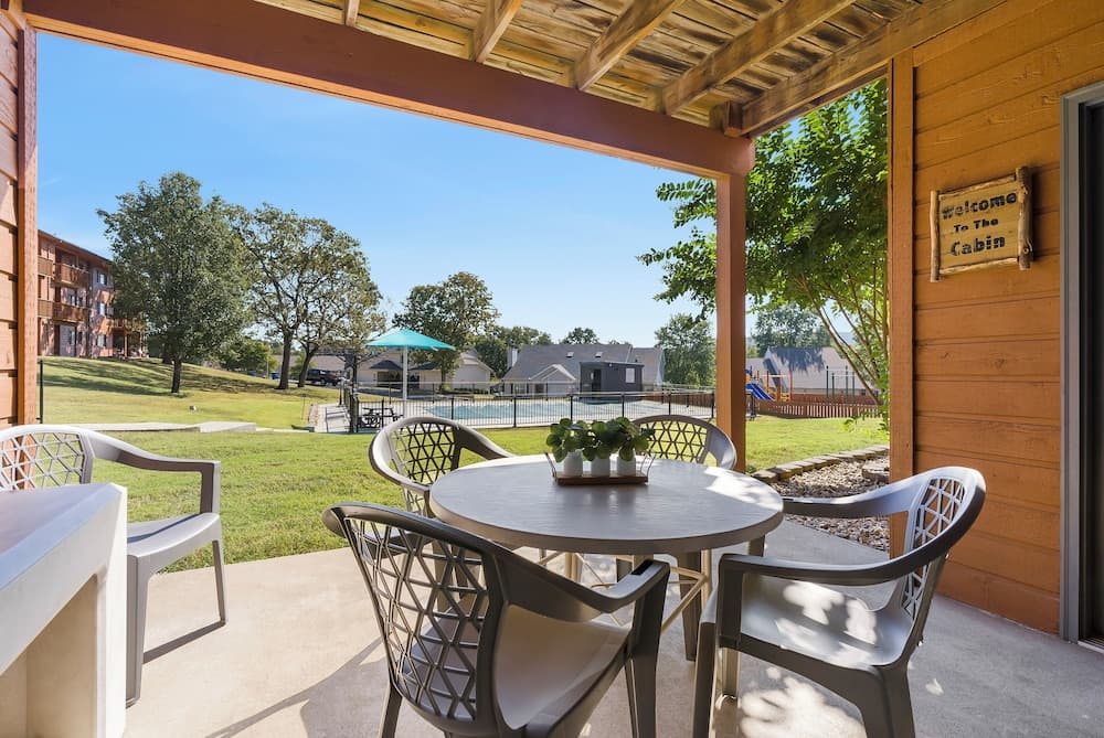 Ozark Escape at the Pointe - Epic Nature