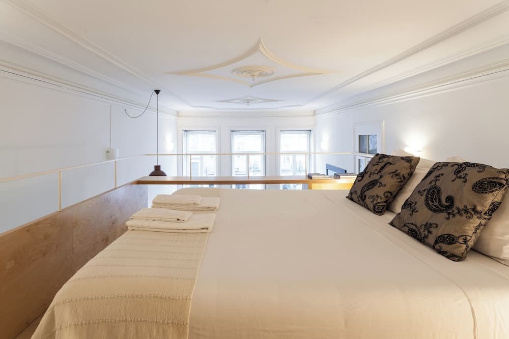 SUPERIOR LOFT APARTMENT