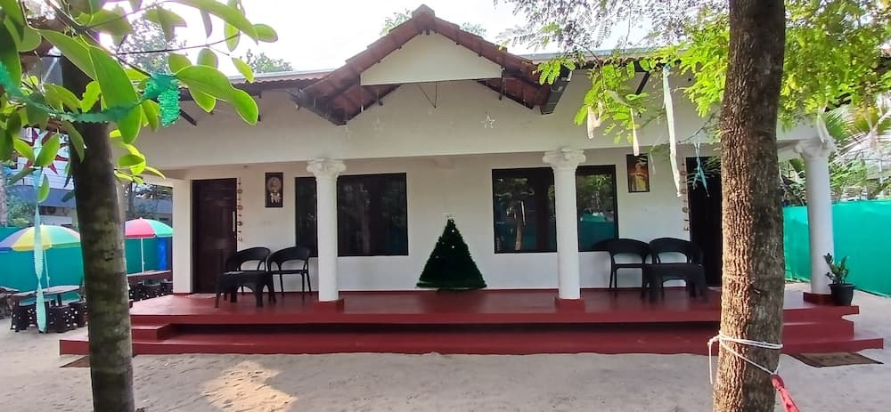 Kadal Beach House Marari