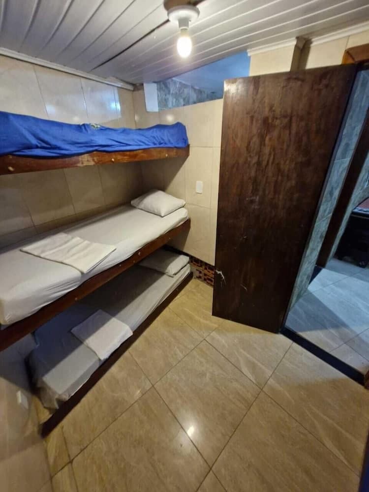 Flat térreo 2 quartos na Praia de Itapuã