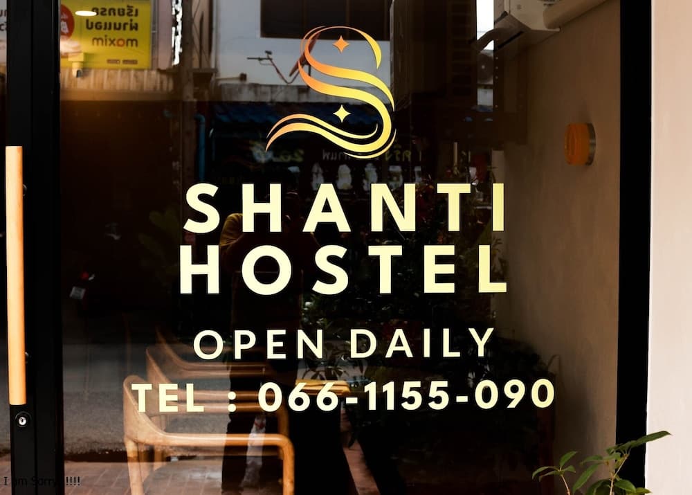 Shanti Hostel