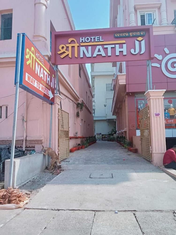 Konaklama yerinin ön cephesi