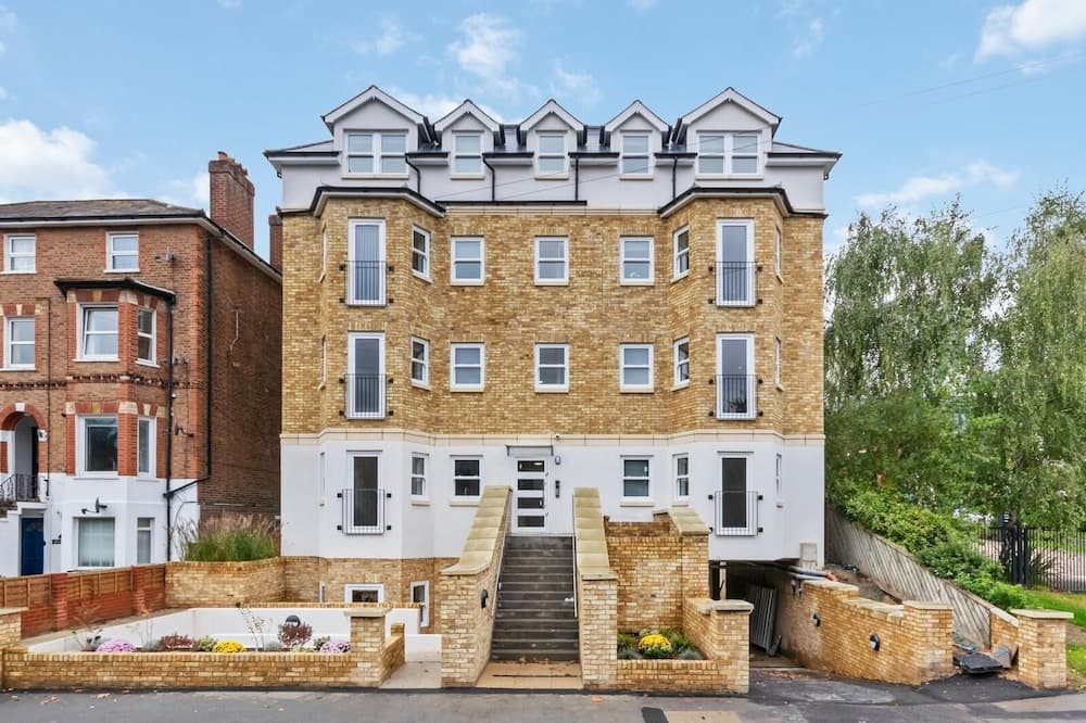 Konaklama yerinin ön cephesi