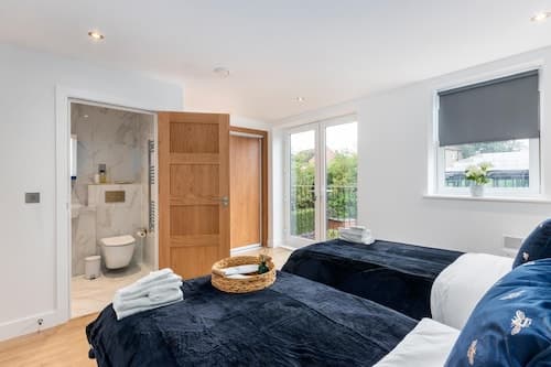 Flat 7 Leatherhead