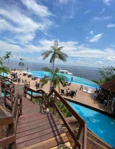 Flat confortável no Tropical Executive