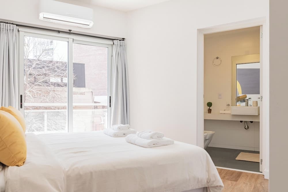 FLIPHAUS SohoGlam