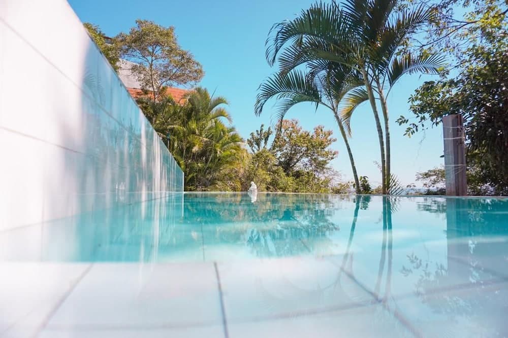 Banana Leaf Eco Hostel