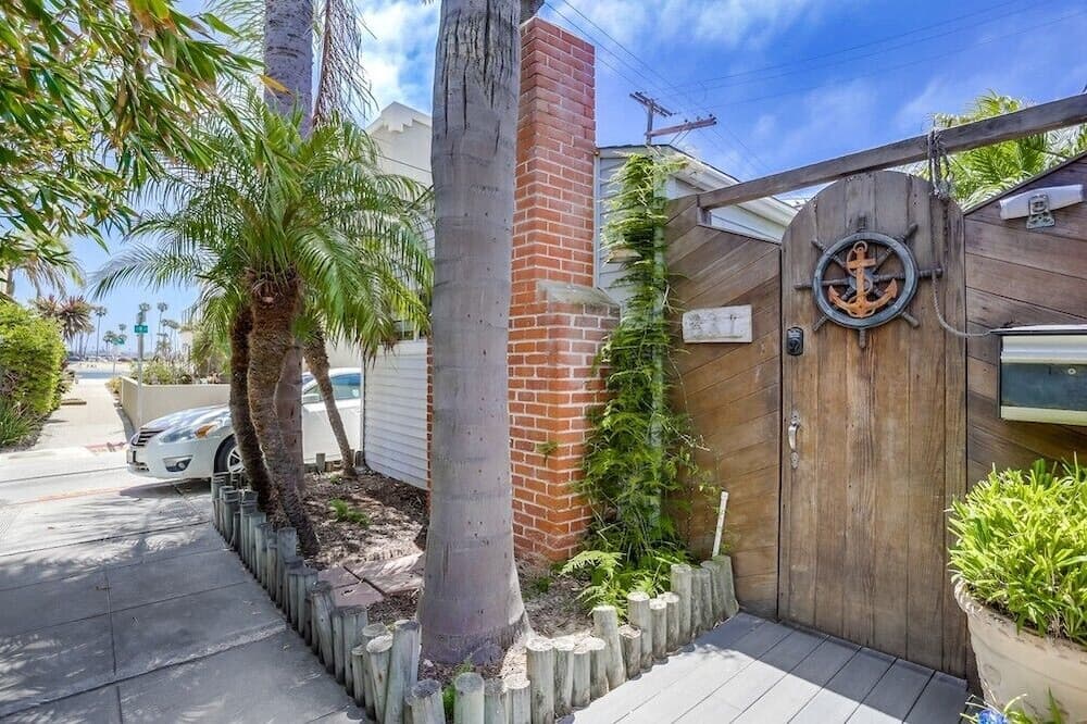 Rockaway Cottage