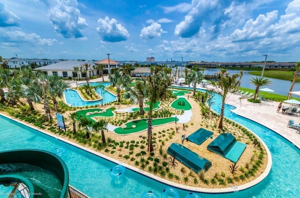 3131 PD - Luxury 3-bed Condo in Storey Lake Resort