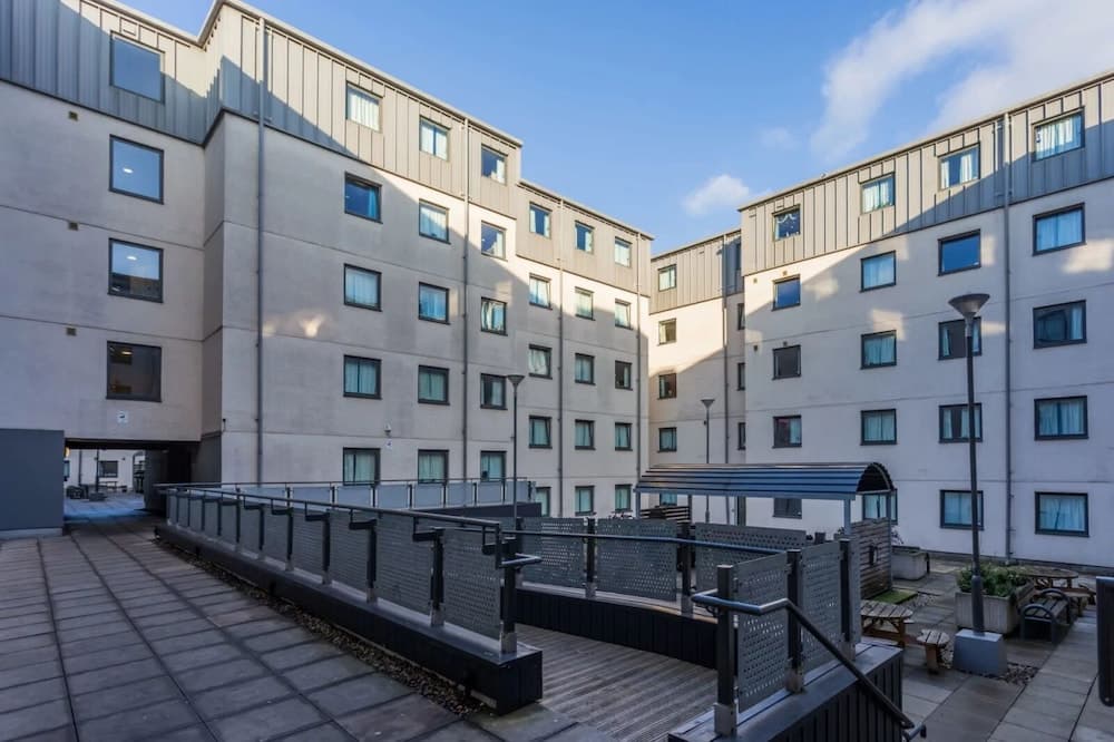 Student Only Trinity Square