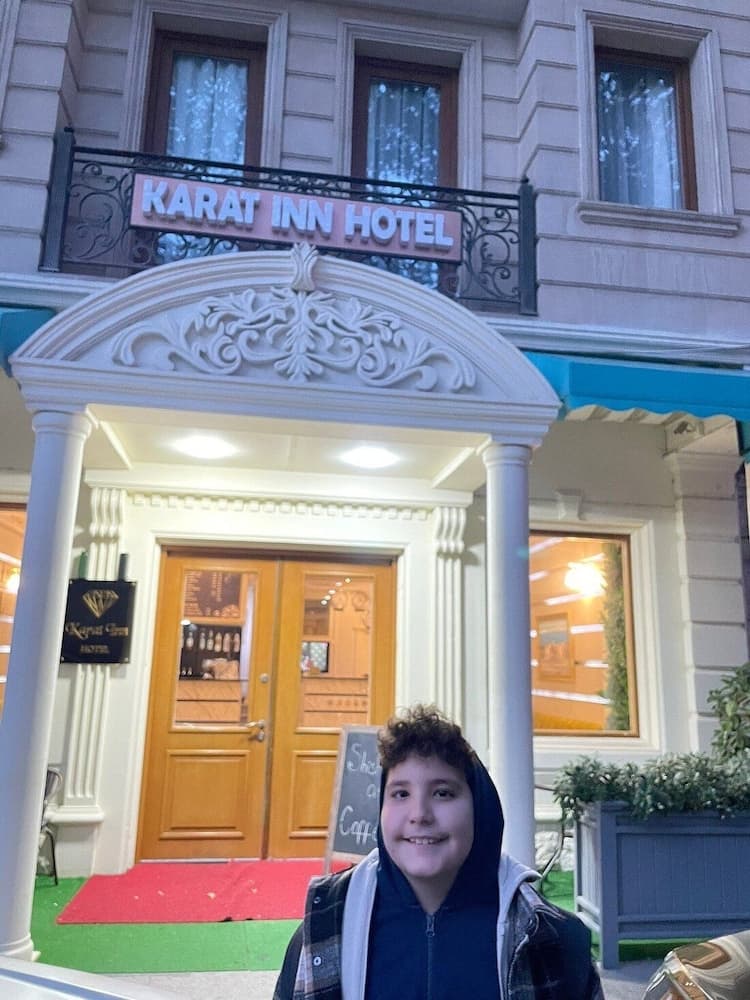 Karat Inn Boutique Hotel