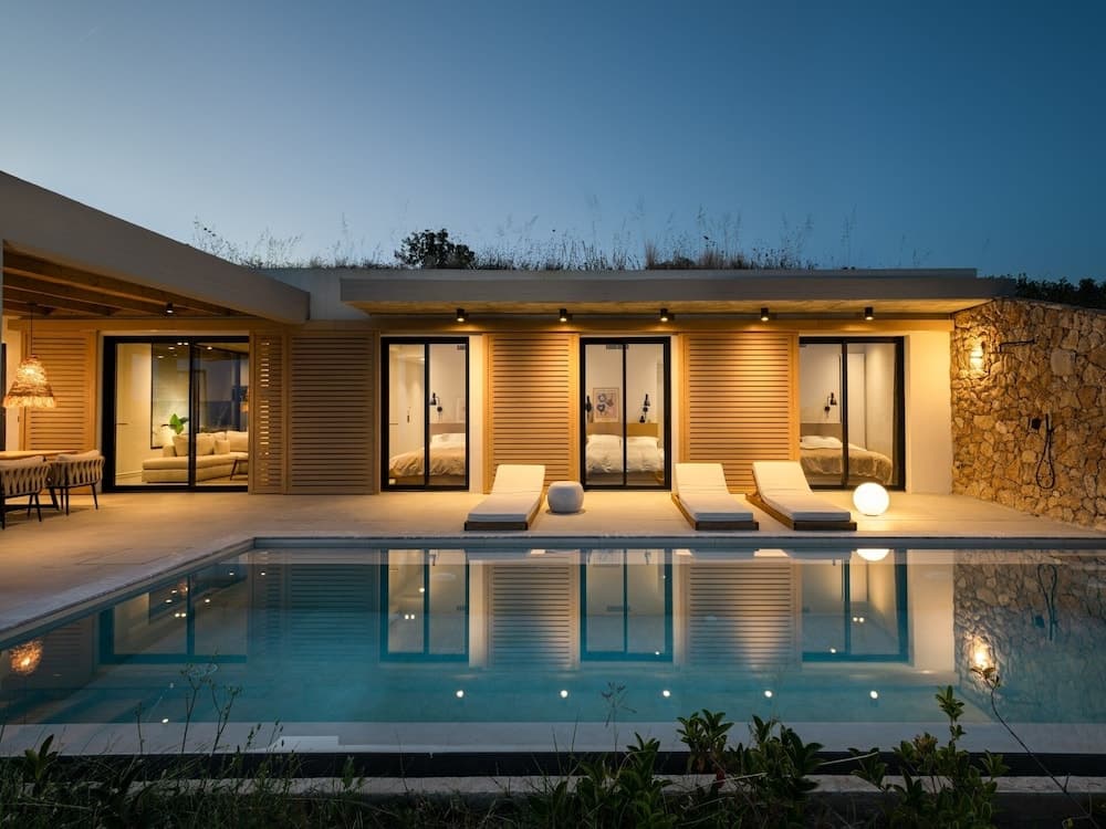 Marelys Villa  by Halkidiki Villas