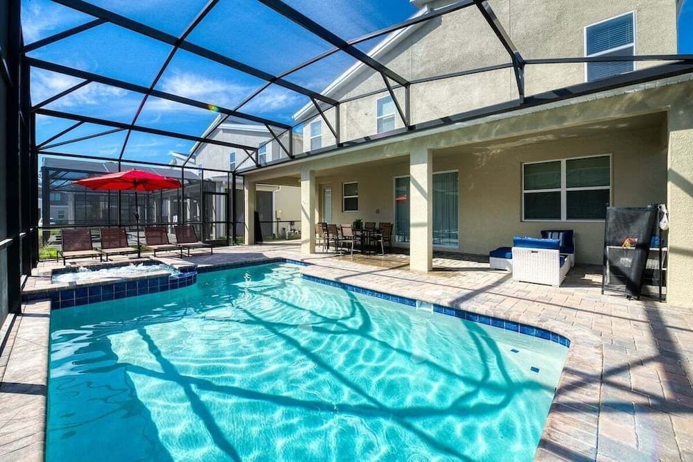 10br Storey Lake Home w/ Game Room, Pool & Spa Near Disney
