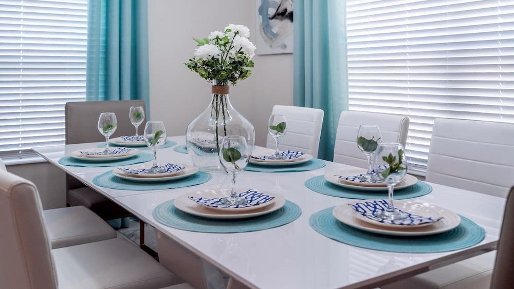 5BR Stylish Championsgatetownhome w/ Private Pool