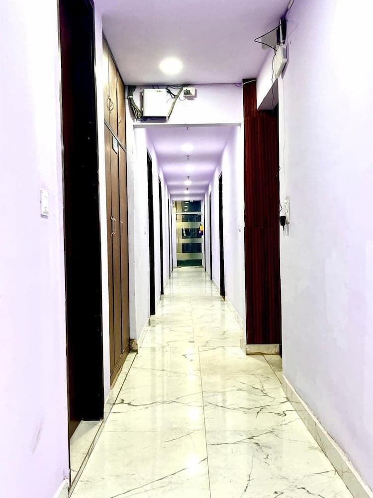 Hotel Star Inn