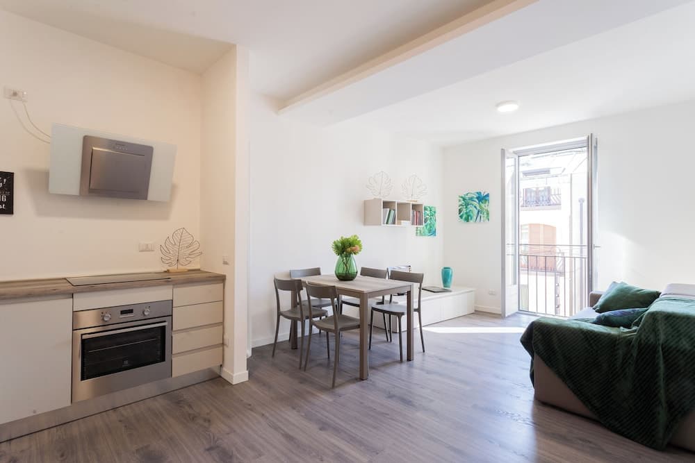 Central & Green Apartment