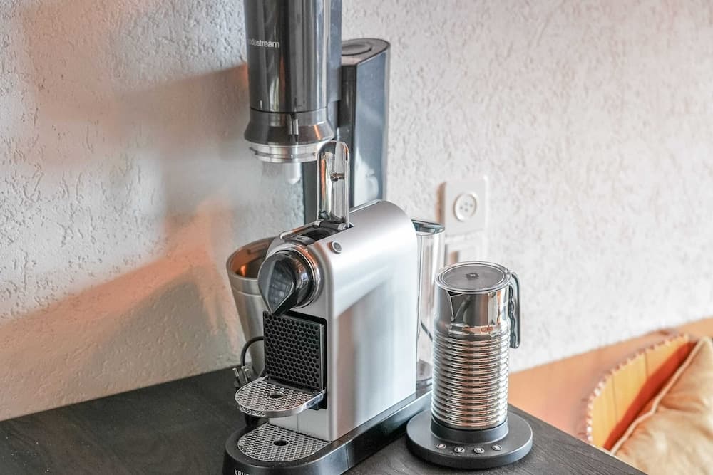 Kahve ve/veya kahve makinesi