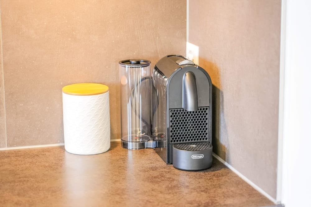 Kahve ve/veya kahve makinesi