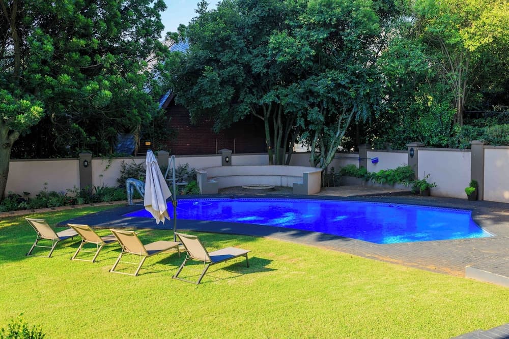 Adinkra Boutique Hotel