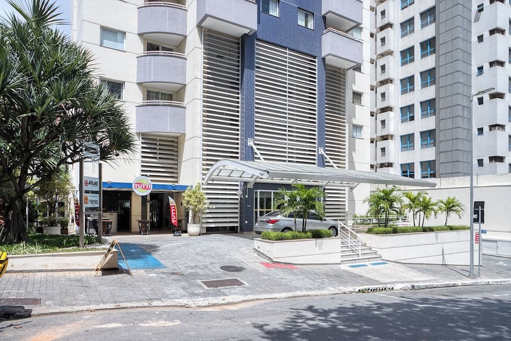 Tabas by Blueground Edifício Saint Charbel