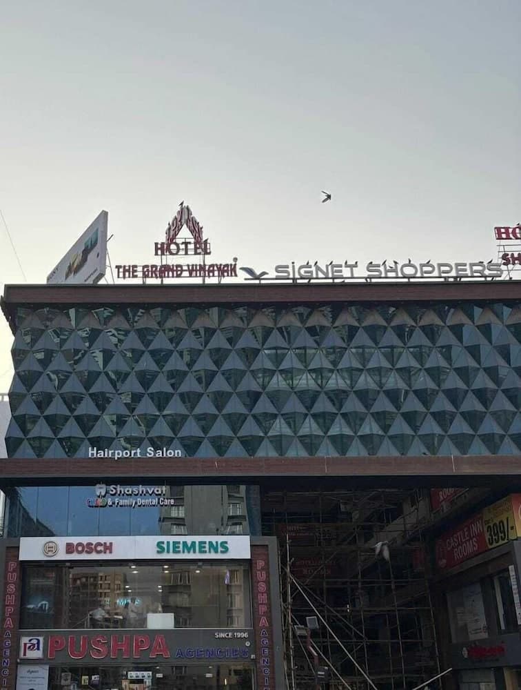 The Grand Vinayak Hotel