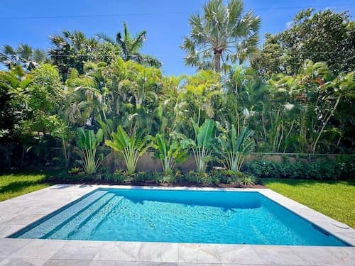 Spacious 3BR Home 2 Baths Amazing Pool Area