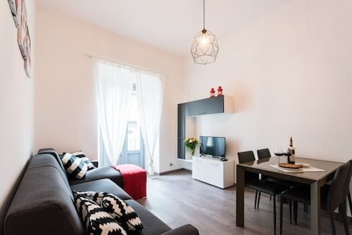 Garibaldi 24 Apartments by Rent all Como