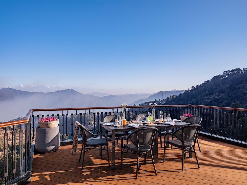 Amaraya by Larisa Nainital