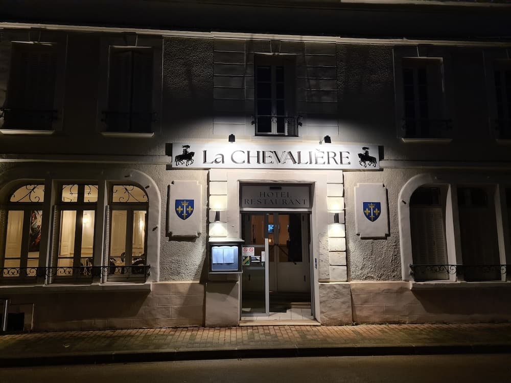 HOTEL RESTAURANT LA CHEVALIERE