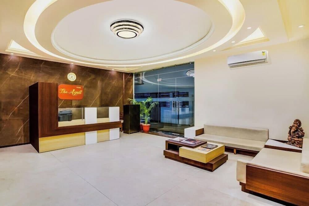 The Leisure Cave Premier