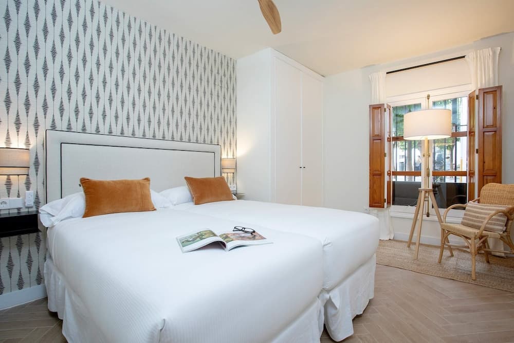 Genteel Home Santa Cruz