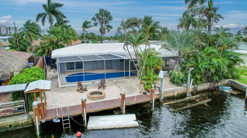 Waterfront Paradise Chic 3 BDR