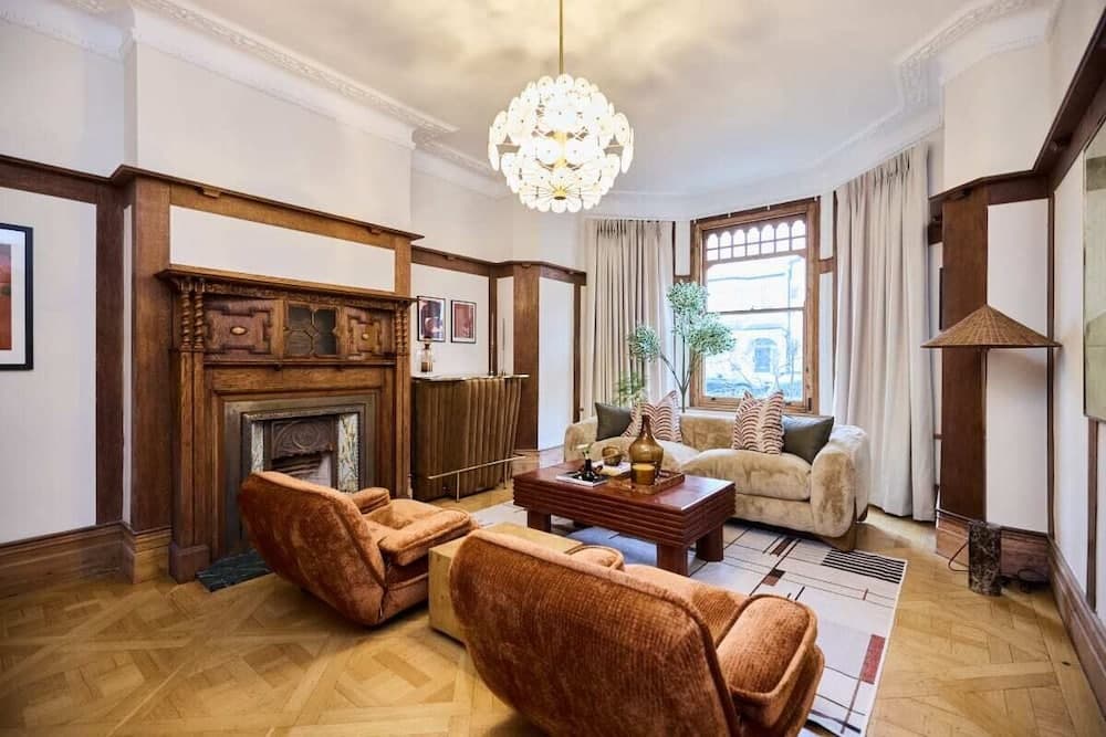 The Rosebery Retreat - Inviting 4bdr With Garden
