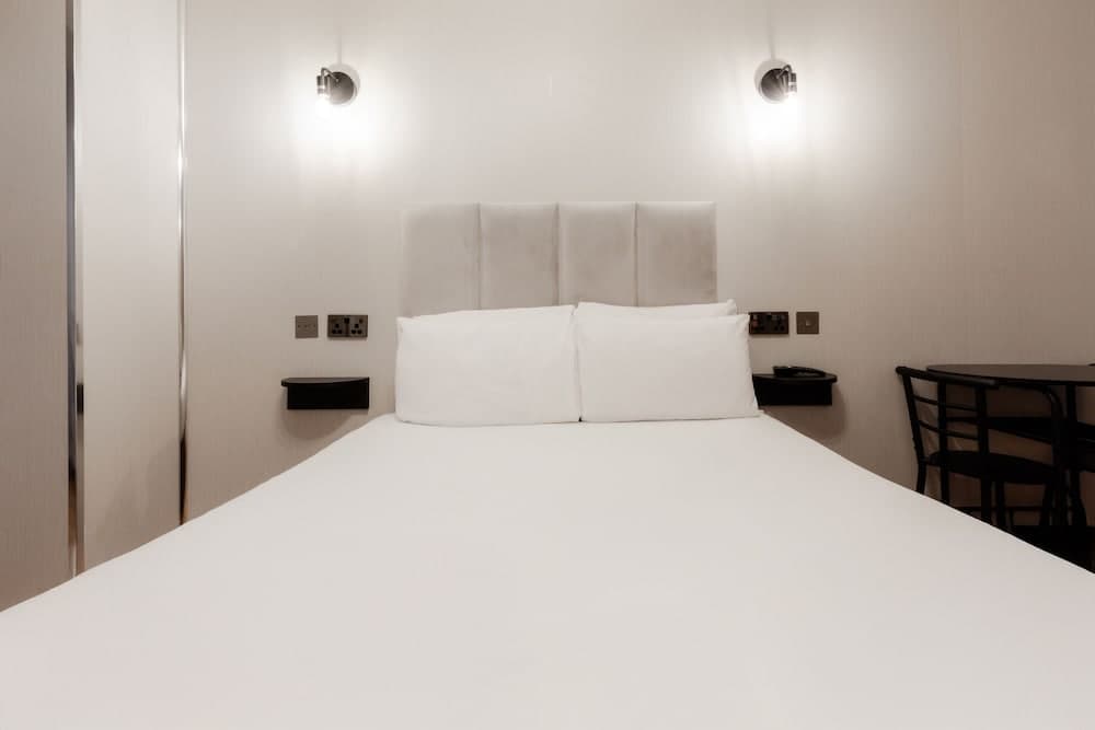 Inverness Terrace Studios