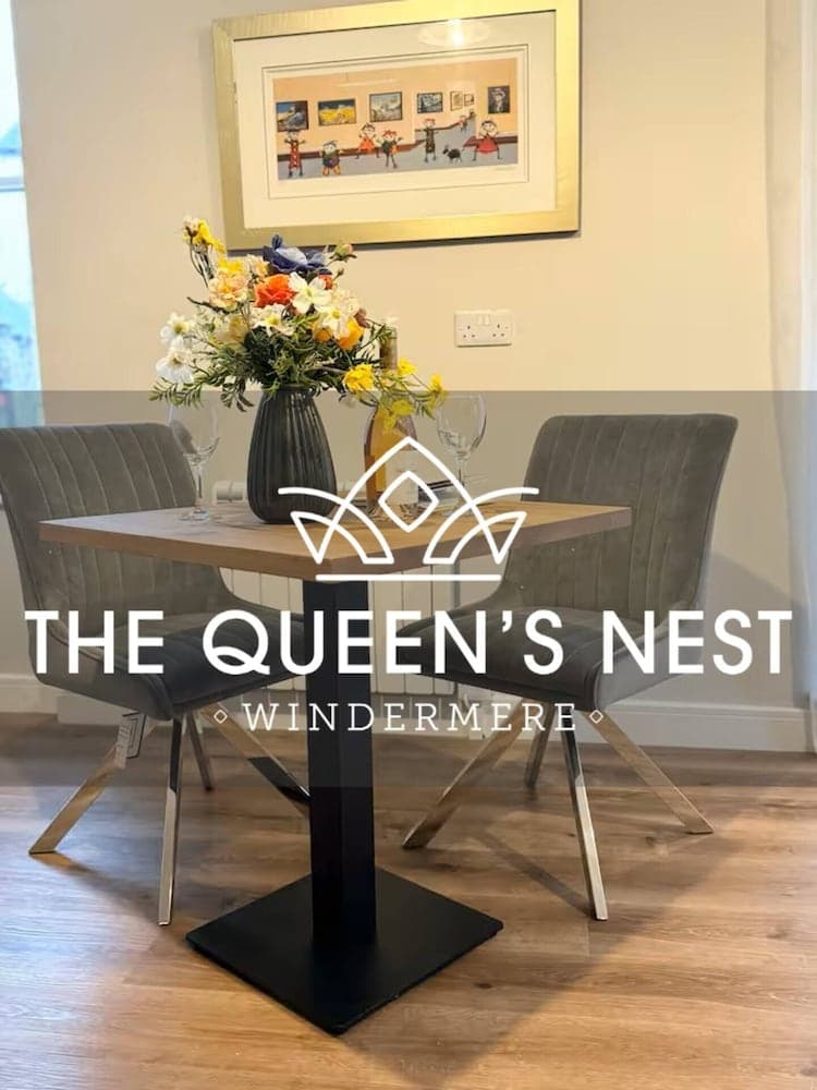 Queens Nest