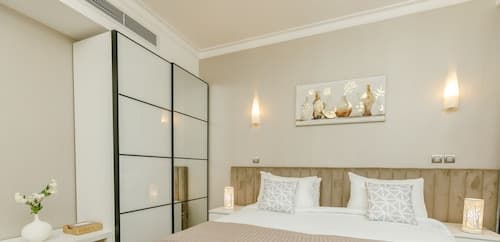 Sokon Residence Nile View at Hilton