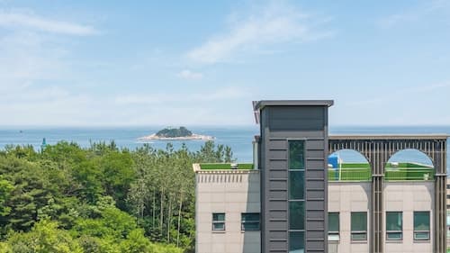 Sokcho Scenic House Pension