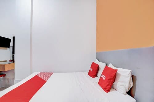 Hotel O Tegalsari Near Tunjungan Plaza