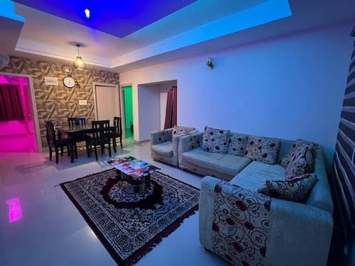 Aadams Suites
