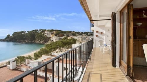 Pruneda in Llafranc With 2 Bedrooms and 1 Bathrooms