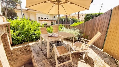 Gregal in Llafranc With 2 Bedrooms and 1 Bathrooms