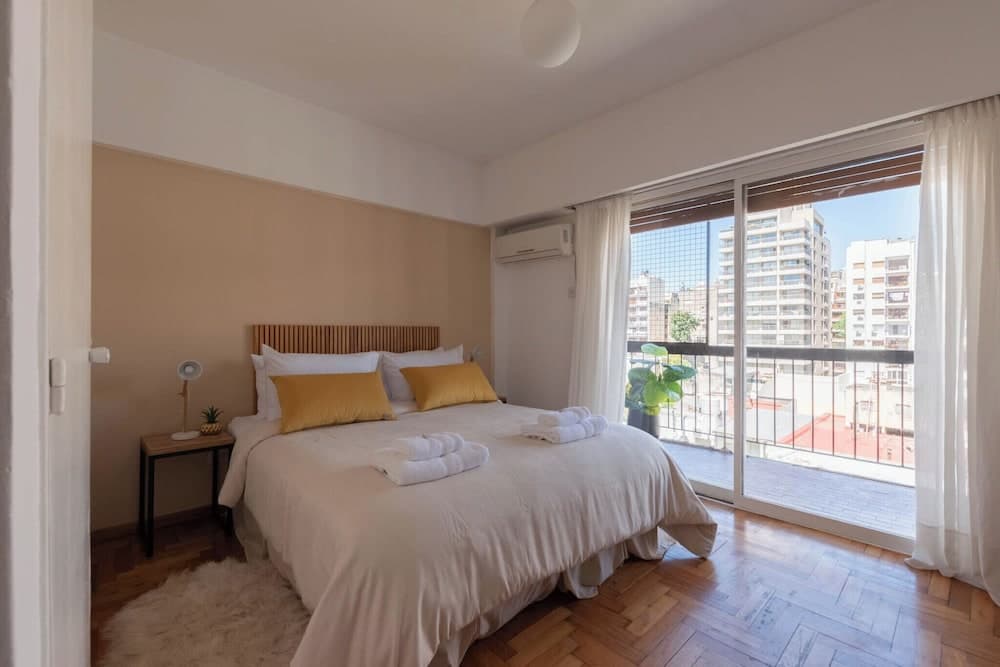 FLIPHAUS Juncal 2800