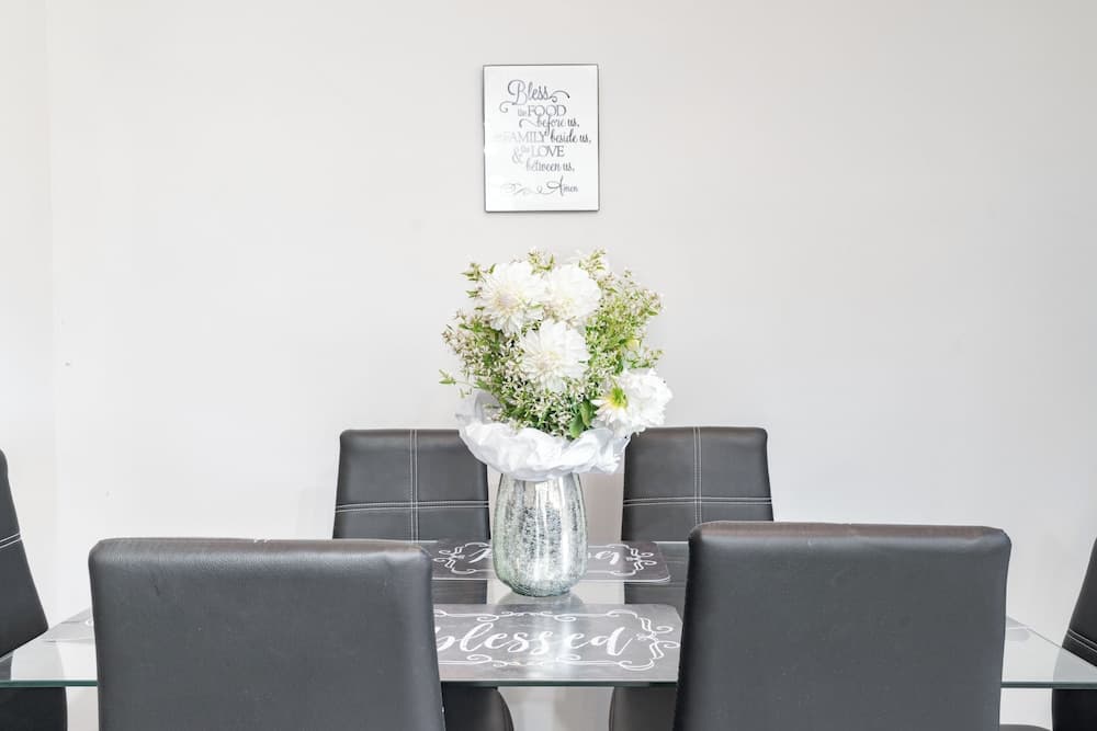 Winston Sleeps 16 - 2 Kitchens Hot Tub