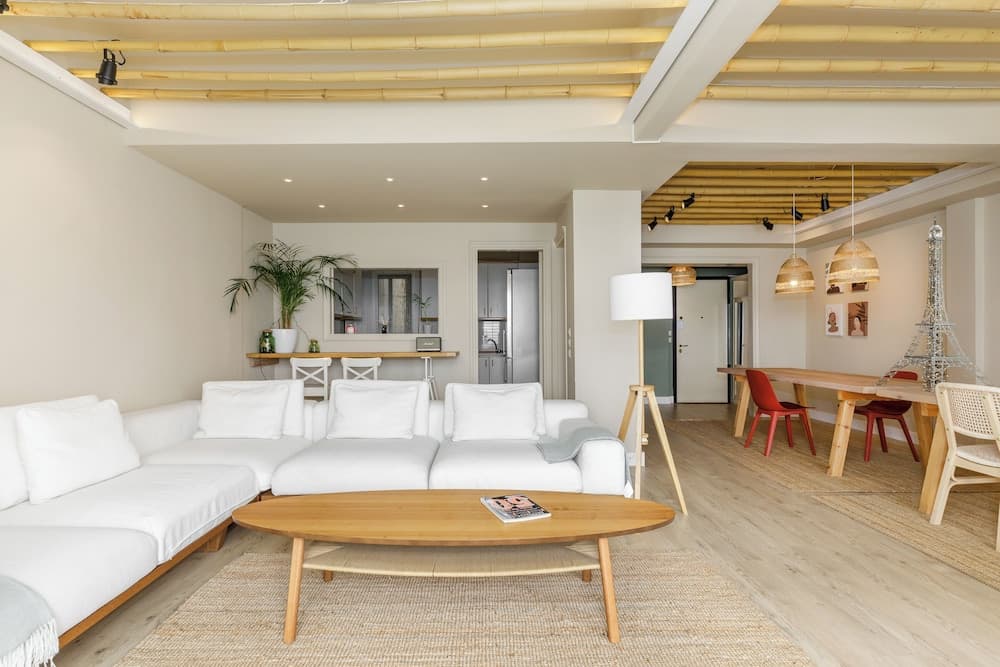 Infinity & Beyond seafront apartments