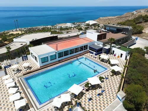 Mira Palace Hotel