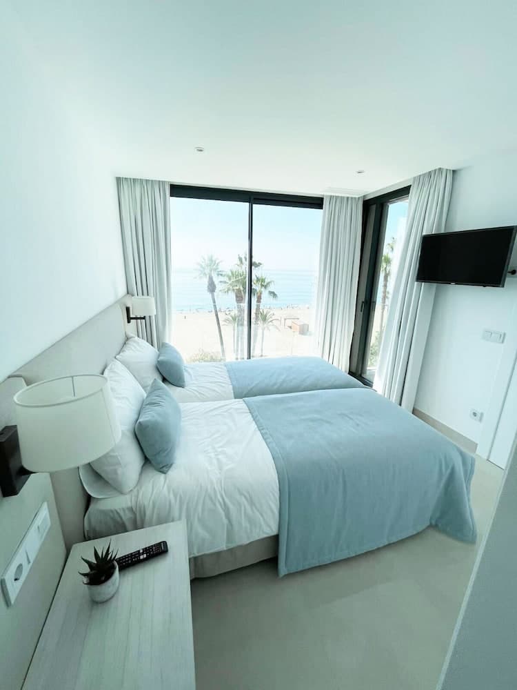 Apartamento LaViu 2Dormitorios by Croma