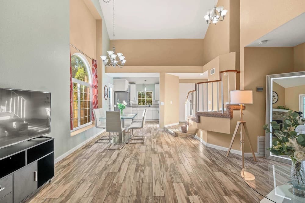 Spacious Retreat w Modern Decor and Private Yard